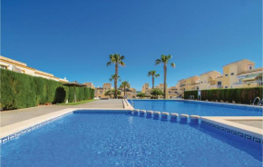 Beautiful home in Gran Alacant, St. Pola w/ Outdoor swimming pool, WiFi and Outdoor swimming pool